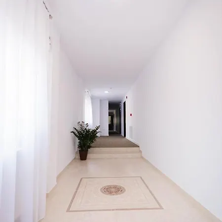 Hotel Paunasul Codrilor